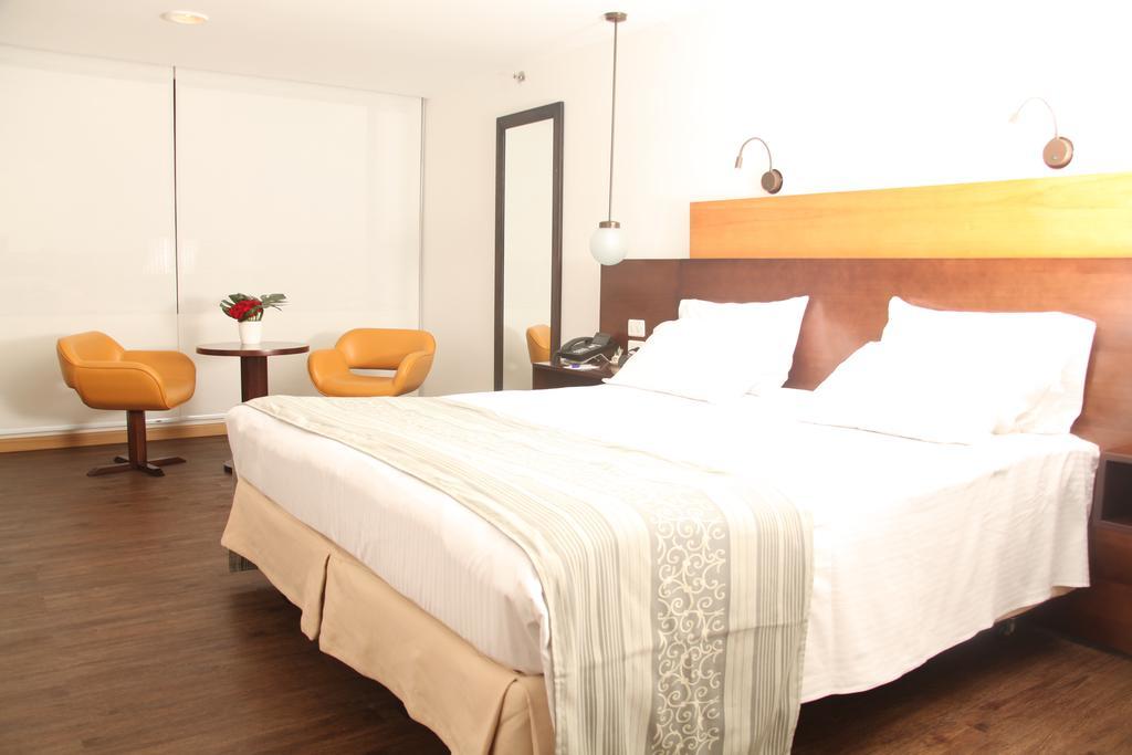 Hotel Dann Norte Bogotá Esterno foto